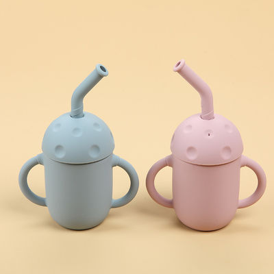 非スリップは男の子の女の子のためのシリコーンの訓練のコップの幼児の訓練を扱う